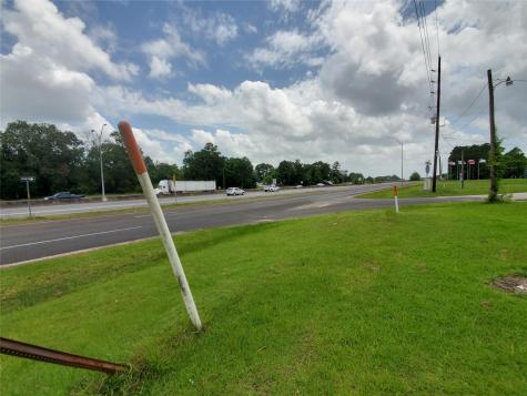 504 Pate Street Cleveland TX 77328