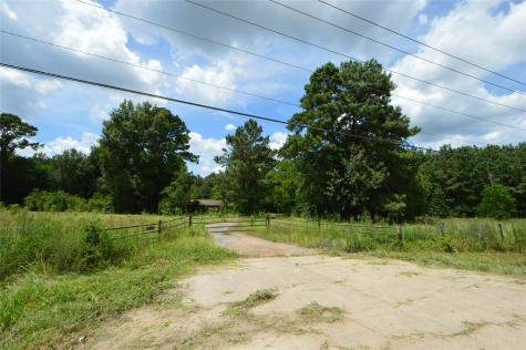 18286 Highway 59 New Caney TX 77357