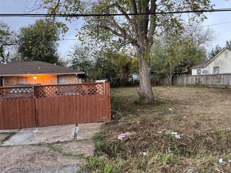 4043 Europa Street Houston TX 77022