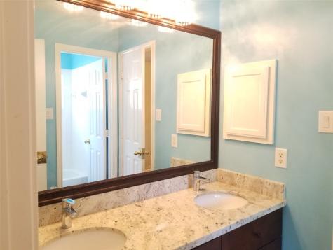 810 Lakespur Drive Sugar Land TX 77479