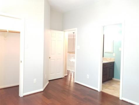 810 Lakespur Drive Sugar Land TX 77479