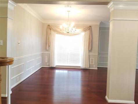 810 Lakespur Drive Sugar Land TX 77479