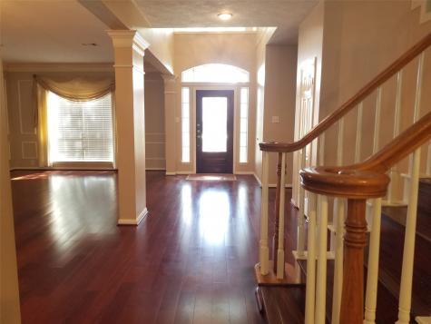 810 Lakespur Drive Sugar Land TX 77479