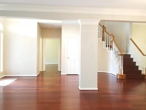 810 Lakespur Drive Sugar Land TX 77479